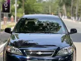 Тёмно-синий Chevrolet Gentra, 3 позиция 2023 года, КПП Автомат, в Андижан за 14 500 y.e. id6456502, Фото №1