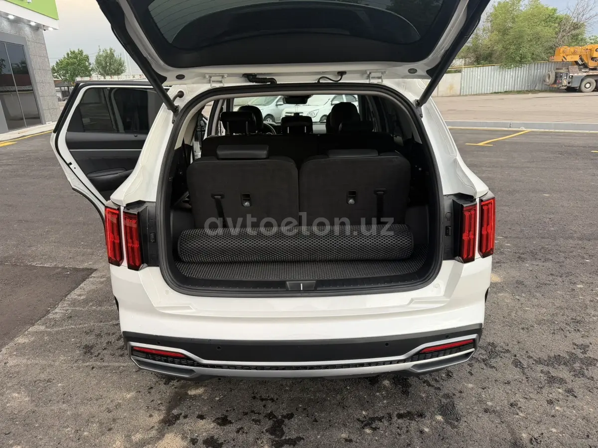 Kia Sorento — 7