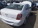 Белый Chevrolet Cobalt, 4 позиция 2022 года, КПП Автомат, в Бухара за 12 500 y.e. id5032744