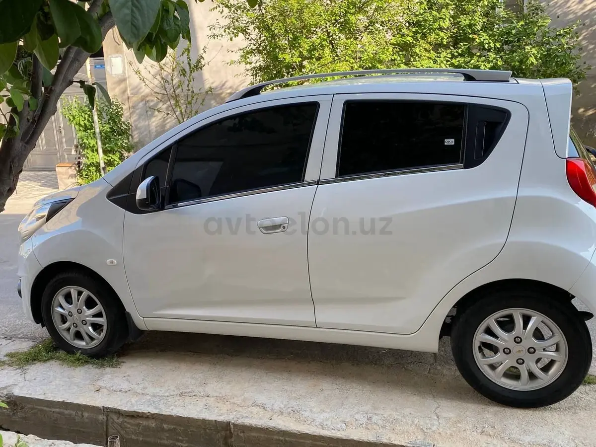 Chevrolet Spark 2015 — 2