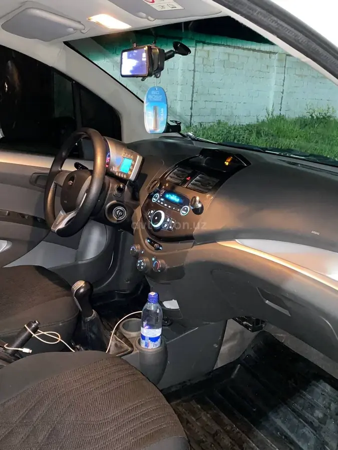 Chevrolet Spark 2015 — 3