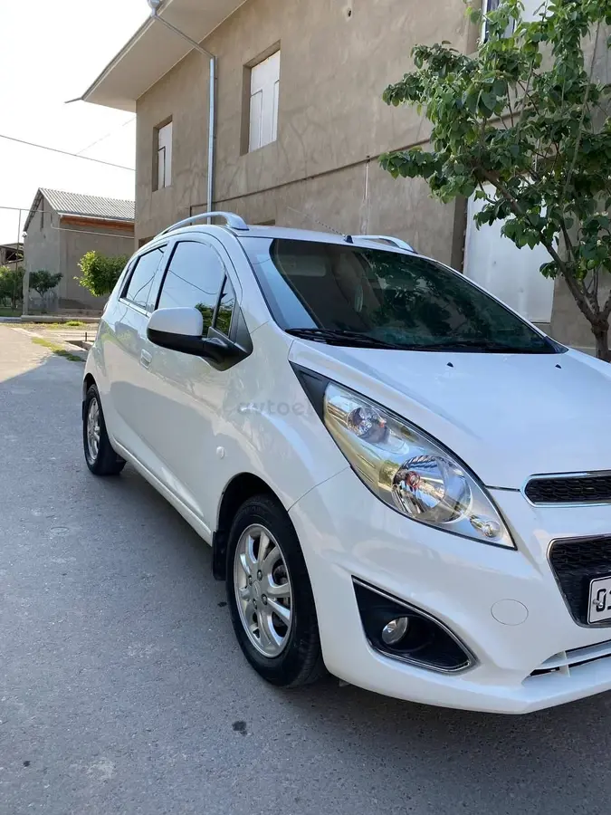 Chevrolet Spark 2015 — 6