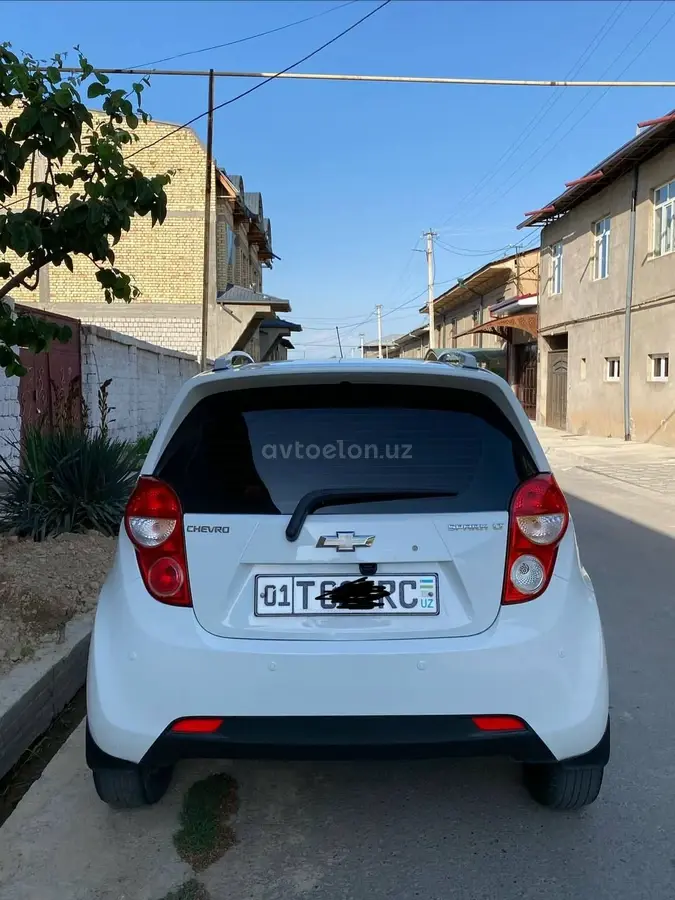 Chevrolet Spark 2015 — 9