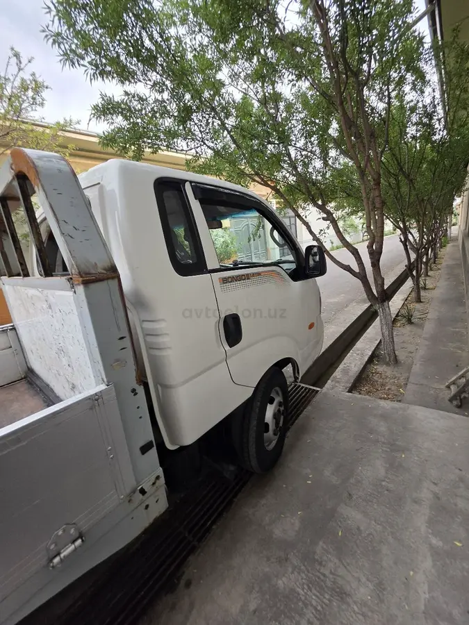Kia Bongo — 10