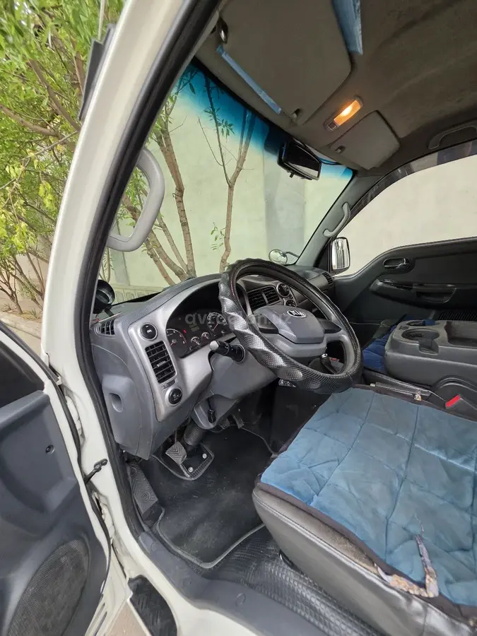Kia Bongo — 5