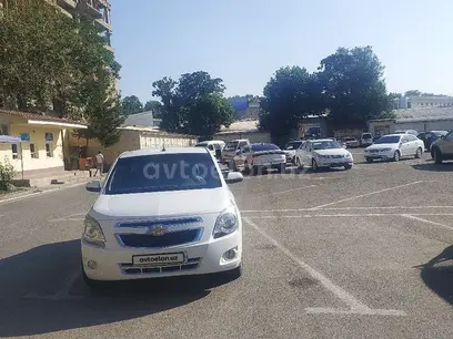 Белый Chevrolet Cobalt, 4 позиция 2015 года, КПП Автомат, в Ташкент за 11 000 y.e. id3508868