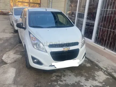 Белый Chevrolet Spark, 1 позиция 2016 года, КПП Механика, в Ташкент за 5 300 y.e. id5184477