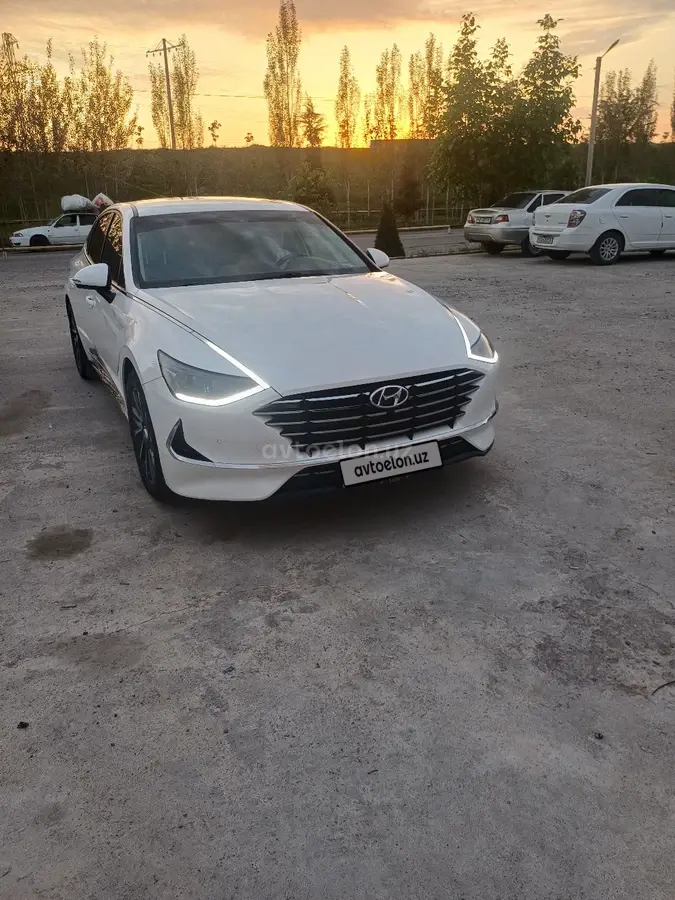 Hyundai Sonata — 6