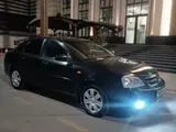Черный Chevrolet Lacetti, 3 позиция 2010 года, КПП Автомат, в Ташкент за 6 100 y.e. id5023317, Фото №1