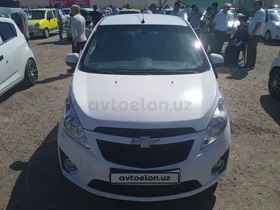 Белый Chevrolet Spark, 2 позиция 2012 года, КПП Механика, в Бухара за 5 000 y.e. id5133621