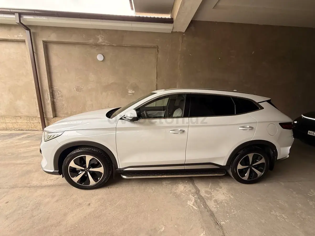 BYD Song Plus DM-i — 4