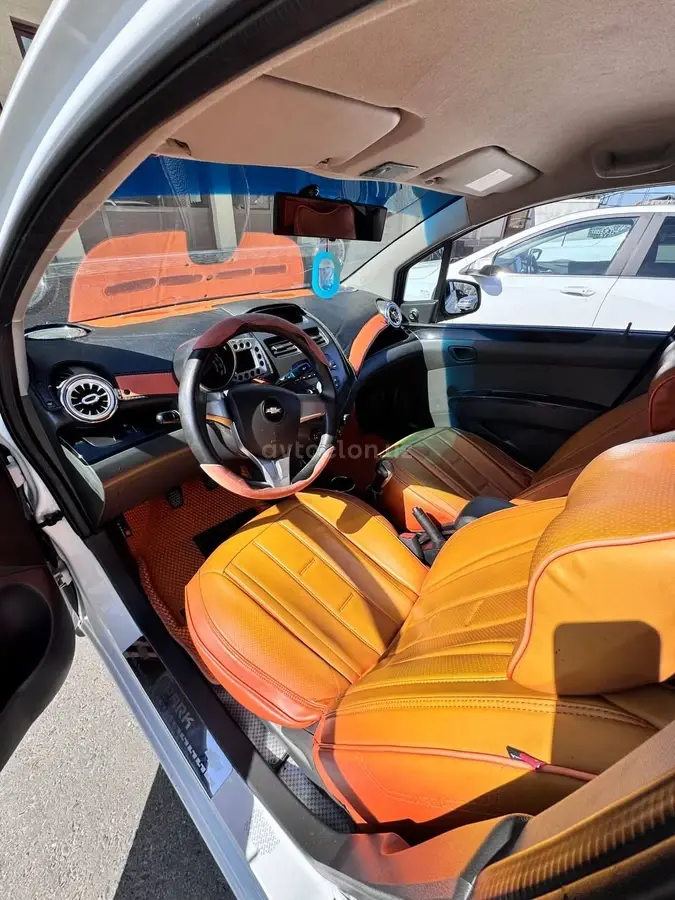 Chevrolet Spark 2017 — 3