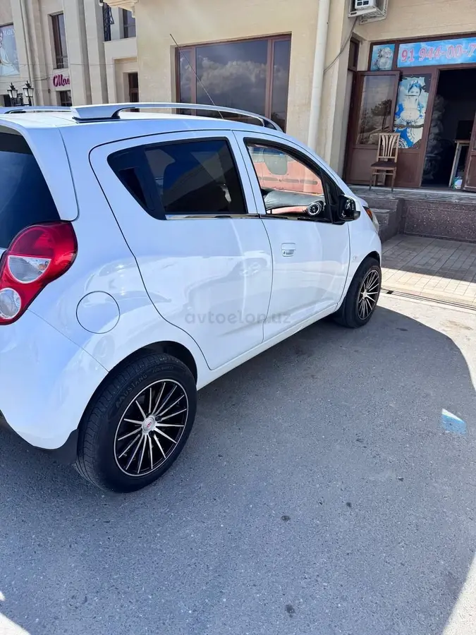 Chevrolet Spark 2017 — 4