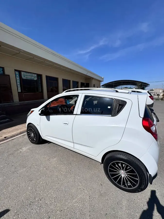 Chevrolet Spark 2017 — 5