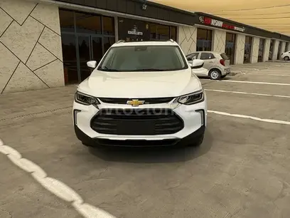 Белый Chevrolet Tracker Premier 2023 года, КПП Автомат, в Фергана за 19 200 y.e. id5212453