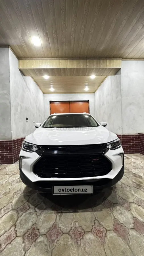 Chevrolet Tracker 2 2024