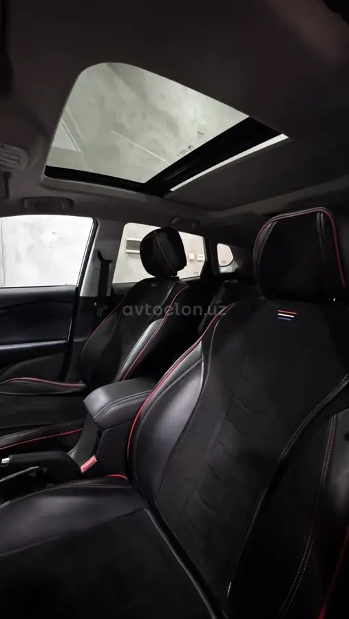 Chevrolet Tracker 2 2024 — 10