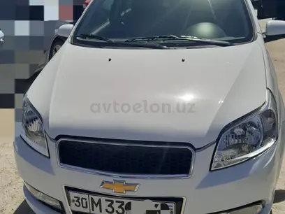 Белый Chevrolet Nexia 3, 2 позиция 2018 года, КПП Механика, в Самарканд за 8 800 y.e. id4912094