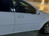 Молочный цвет Chevrolet Gentra, 1 позиция 2018 года, КПП Механика, в Ташкент за 8 925 y.e. id5198513, Фото №1