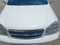 Белый Chevrolet Lacetti, 1 позиция 2005 года, КПП Механика, в Бухара за 5 000 y.e. id5182497
