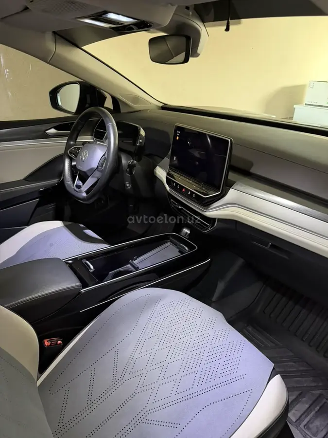 Volkswagen ID.6 — 3