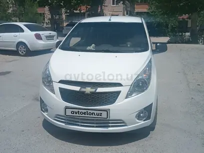 Белый Chevrolet Spark, 2 евро позиция 2015 года, КПП Механика, в Самарканд за 6 600 y.e. id5196292