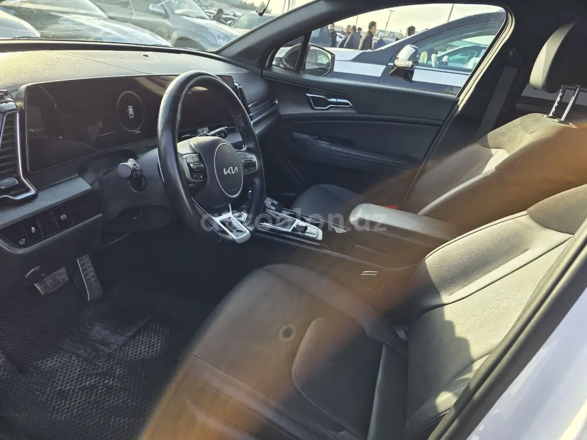 Kia Sportage — 6