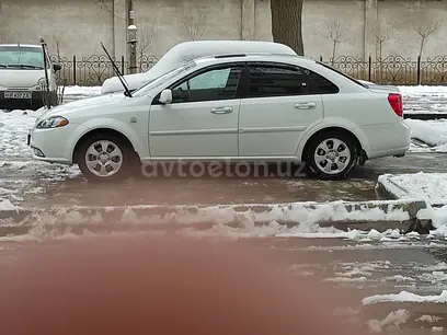 Белый Chevrolet Gentra, 3 позиция 2020 года, КПП Автомат, в Ташкент за 13 200 y.e. id4936408
