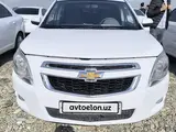 Белый Chevrolet Cobalt 2021 года, КПП Механика, в Джизак за ~10 456 y.e. id5032341, Фото №1
