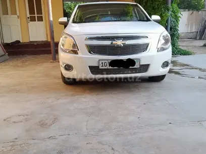 Oq Chevrolet Cobalt, 1 pozitsiya 2013 yil, КПП Mexanika, shahar Guliston uchun 7 900 у.е. id5138115