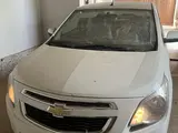 Белый Chevrolet Cobalt, 4 позиция 2024 года, КПП Автомат, в Элликкалинский район за ~13 031 y.e. id5024844, Фото №1