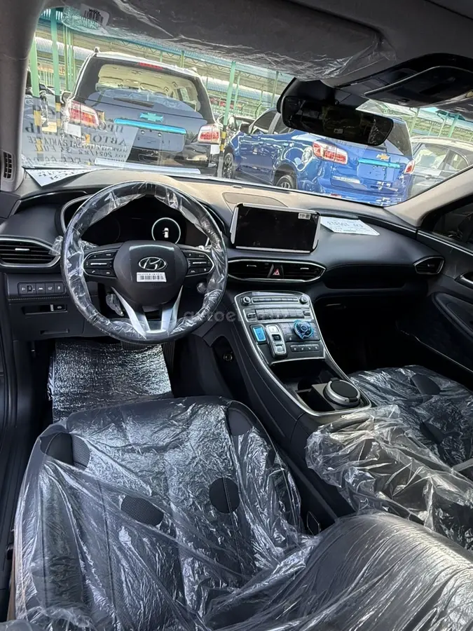 Hyundai Santa Fe — 2