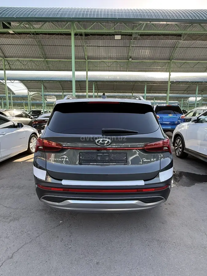 Hyundai Santa Fe — 6