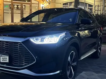 Черный BYD Song Plus DM-i 2023 года, в Ташкент за 23 500 y.e. id6421147