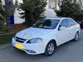 Белый Chevrolet Gentra, 3 позиция 2019 года, КПП Автомат, в Ташкент за 13 500 y.e. id4743555