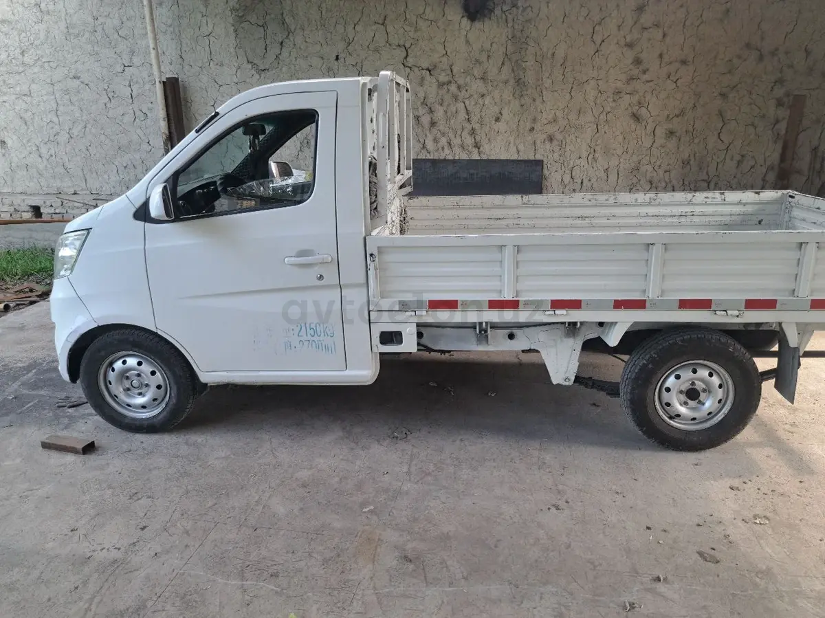 Changan SC6483 — 3