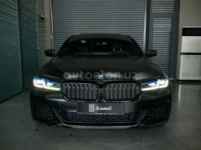 BMW 550 2022 года, в Ташкент за 117 000 y.e. id5000289