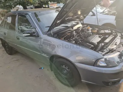 Мокрый асфальт Chevrolet Nexia 2, 4 позиция DOHC 2015 года, КПП Механика, в Ташкент за 5 300 y.e. id6713488