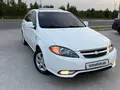 Белый Chevrolet Gentra, 3 позиция 2020 года, КПП Автомат, в Фергана за 11 750 y.e. id6491633