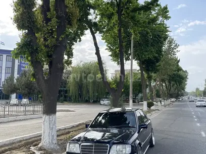 Mercedes-Benz E 200 1994 года, в Наманган за 12 000 y.e. id5001628