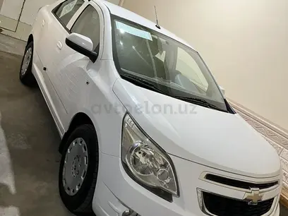 Белый Chevrolet Cobalt, 3 позиция 2015 года, КПП Механика, в Наманган за 8 500 y.e. id5180038
