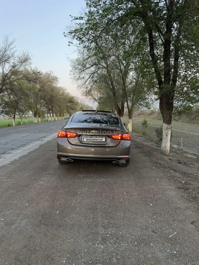 Chevrolet Malibu 2 2022 — 3