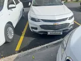 Белый Chevrolet Malibu 2 2018 года, КПП Автомат, в Карши за 20 000 y.e. id6333922, Фото №1