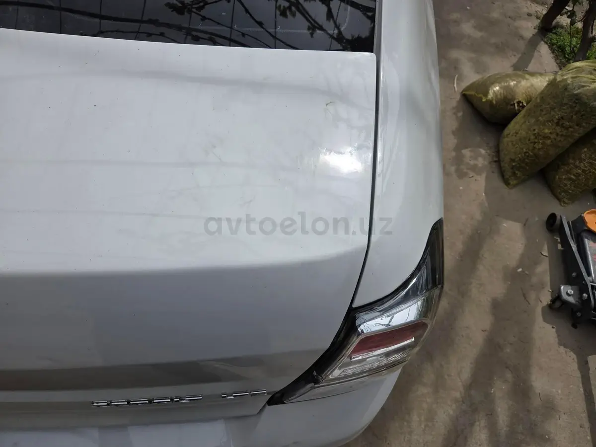 Chevrolet Cobalt 2026 — 4