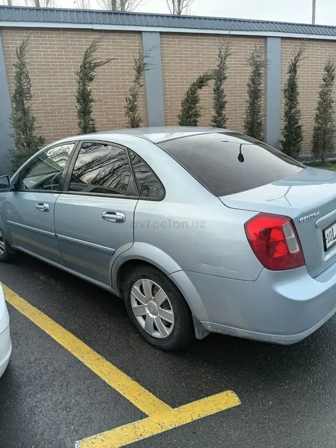 Daewoo Gentra — 3