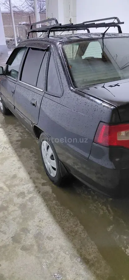 Daewoo Nexia II — 4