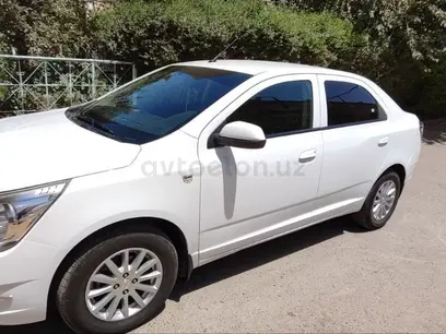 Белый Chevrolet Cobalt, 4 позиция 2020 года, КПП Автомат, в Карши за 11 800 y.e. id5211010