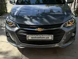 Серый Chevrolet Onix 2024 года, КПП Автомат, в Навои за 13 800 y.e. id6452860, Фото №1
