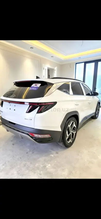 Hyundai Tucson — 6