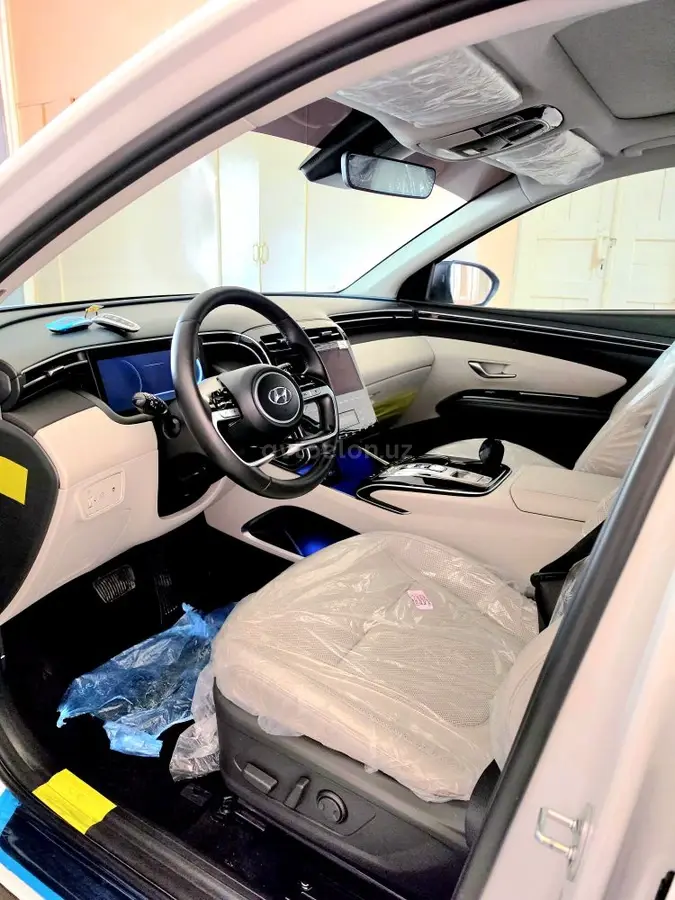 Hyundai Tucson — 9